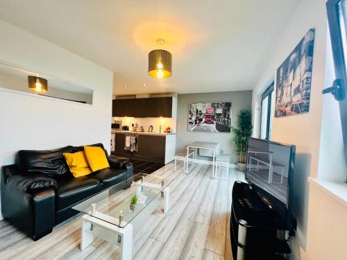 Lush Cardiff Bay Apartment with Secure Parking and Fast Wifi near Cardiff Bay Barrage