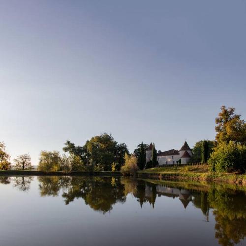 Location gîtes château Couronneau