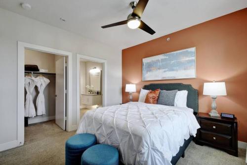 Modern Apartment Close to Downtown, Wifi, Pool, Gym in San Antonio, USA