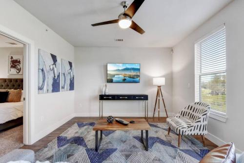 Enjoy Staycation l Downtown Apartment l Riverwalk in San Antonio, USA