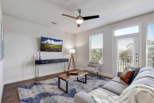 Enjoy Staycation l Downtown Apartment l Riverwalk in San Antonio, USA
