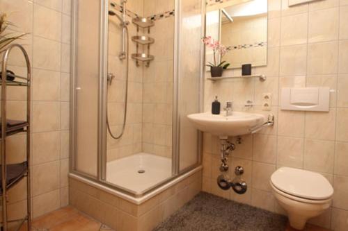 Apartment with Balcony image 10