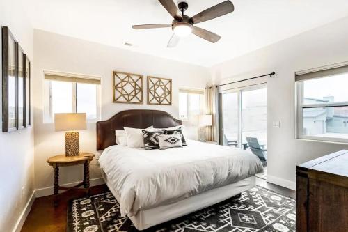 Gorgeous Moab Retreat with Red Rock and La Sal Mountain Views - South Valley in Moab, USA
