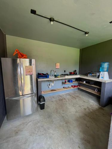 Kitchen, Straw Hat Surf Hostel & Bar in Puerto Escondido
