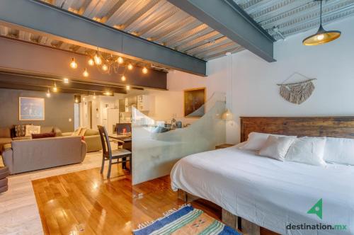 Cozy & Vibrant Loft with Rooftop & Gym in Polanco