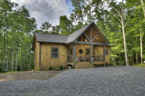 Wood Nest Retreat - Dog friendly in Blue Ridge GA in Blue Ridge, USA