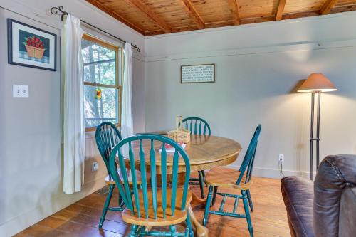 Cozy Indiana Cabin Rental with Private Porch and Grill in Taswell, USA