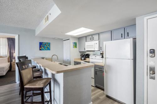 Bimini Suite - image 13