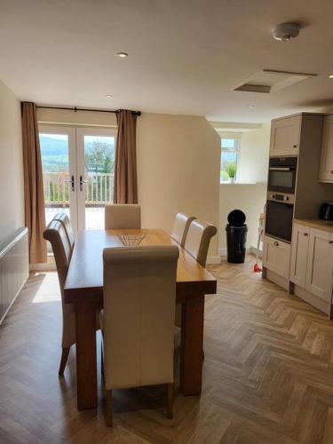 The Hideaway in Chapel West