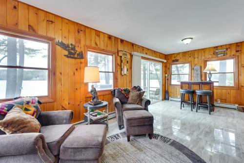 Lakefront Cabin with Canoes, 7 Mi to Mount Sunapee!