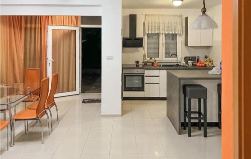  Nice apartment in Kostrena with 2 Bedrooms and WiFi in Kostrena