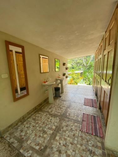 Pura Vida Mini Hostel Santa Teresa in Santa Teresa