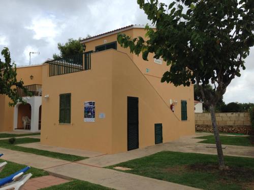 Apartamentos Surest - image 4