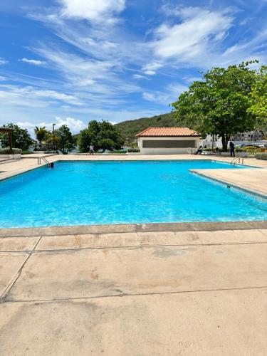 Bayfront Villa & Apartment in Portmore