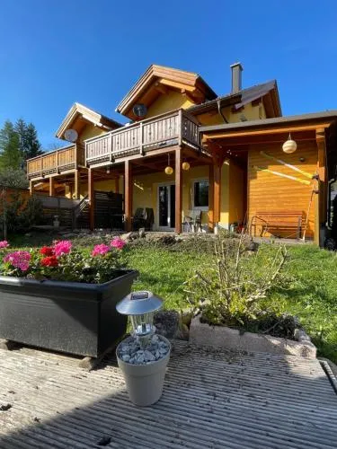 Dreiländerblick, Sauna en tafeltennis en 150 meter van piste in Arnoldstein, Österreich