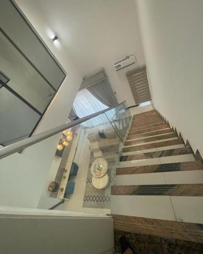 Bridgehomes