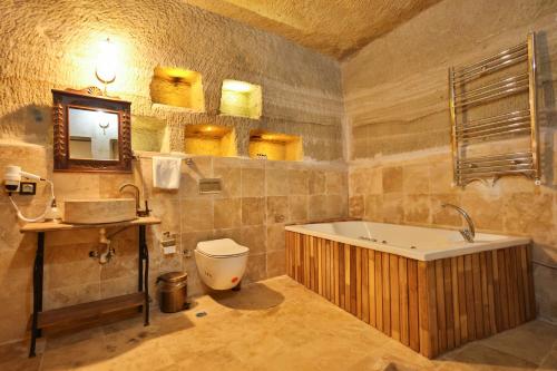 Travel Inn Cave Hotel Room Type - Family Room