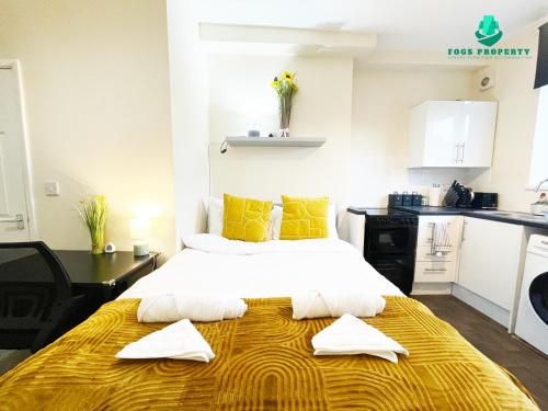Fogs Property - Darlington City Apartments, Darlington (photo 6)