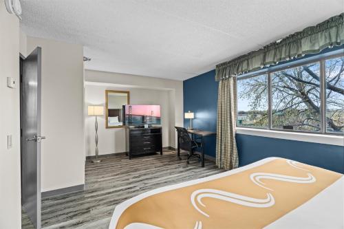 Quality Inn & Suites Mall Of America - Msp Airport