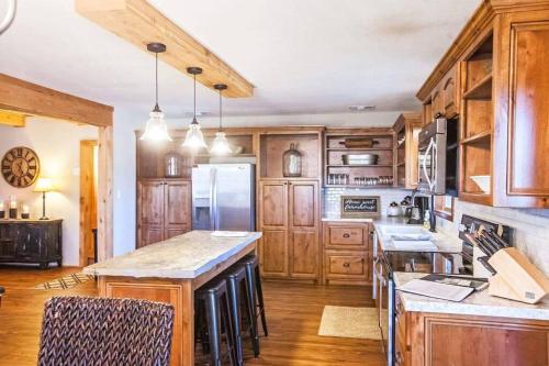 The Farmhouse in Smithville, USA