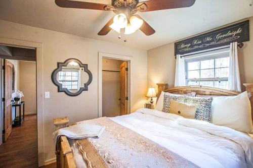 The Farmhouse in Smithville, USA