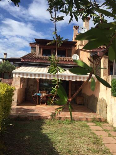  Villetta Il Mirto, Ferienwohnung in Porto Corallo