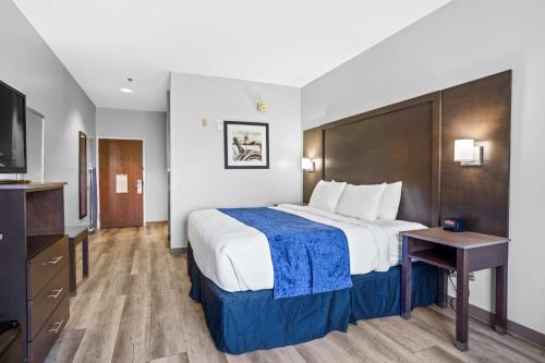 Quality Inn & Suites Sneads Ferry- North Topsail Beach - image 13