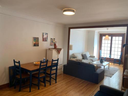 1000 Square Foot Loft In Mile End, Montreal