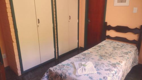 1 twin bed