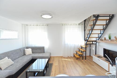 Two-Bedroom Apartment with Balcony and Sea View room in Family-friendly apartments with swimming pool Vodnjan Fazana - 21040