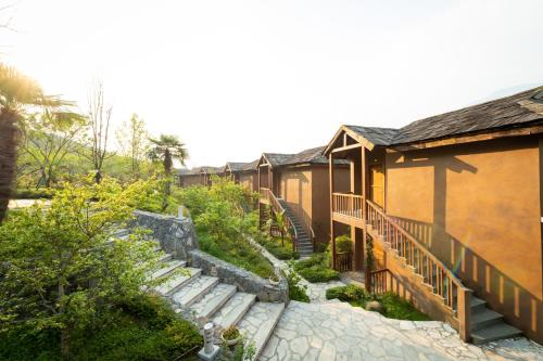 Buitenkant, SIN CHAI ECOLODGE near Fansipan Mountain