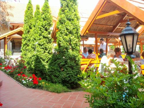 Garden, Fodor Hotel in Gyula