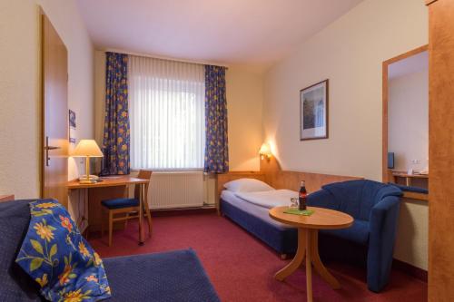 1 twin bed