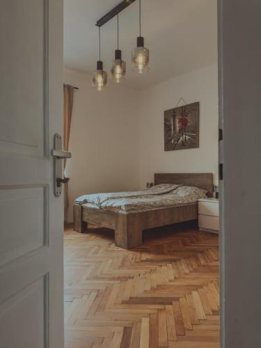 Pirc apartment on Dunajska street, Lublaň (fotografie 7)