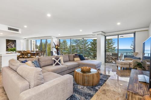 The Garland at Rainbow Bay