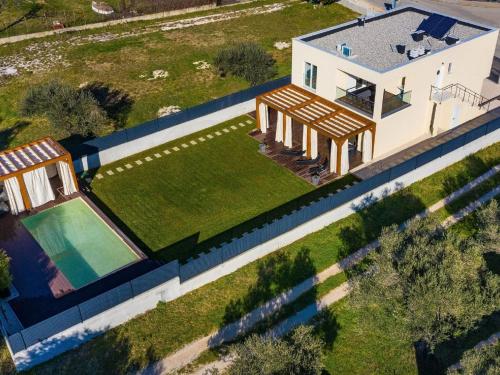 Villa in Bibinje with Private Pool and Garden