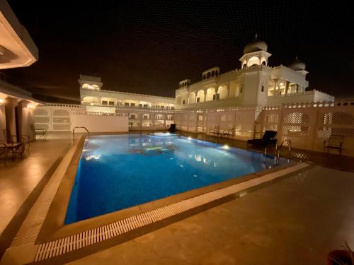 Dowlat Villas Palace-The Heritage in Himatnagar