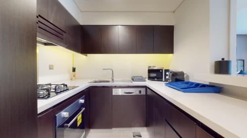 Primestay - Damac Maison Majestine Business Bay - image 4