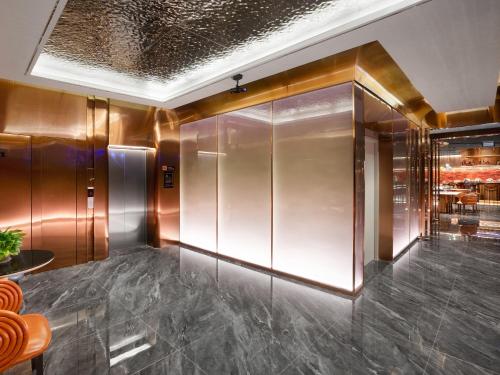 Echarm PLUS International Hotel Zhujiang New Town Wuyangcun Metro Station - Free Deliver Service to Canton Fair Complex During Canton Fair Period – Guangzhou (Canton), IA