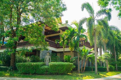 Restaurant, Try Palace Resort and Spa in Kep