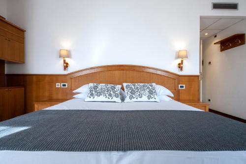 Hotel Metropole - image 2