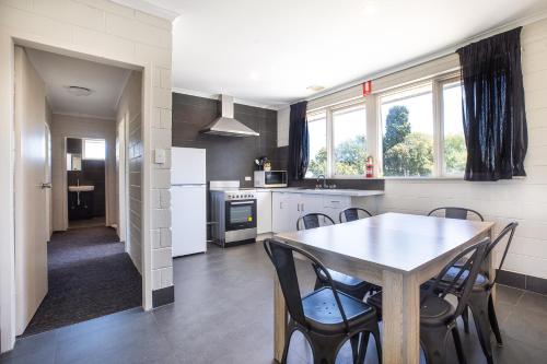 مطبخ, The Mulgrave Motel in كلايتون