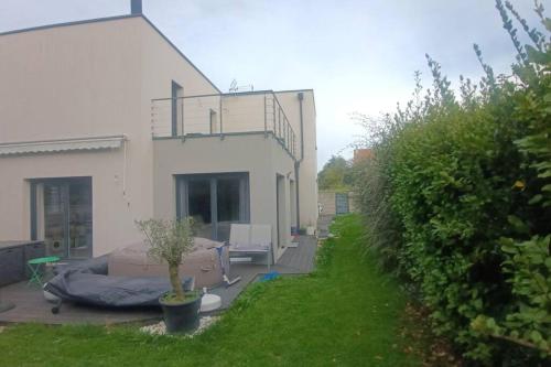 grande maison entière de 120m2 gîte à louer Épron