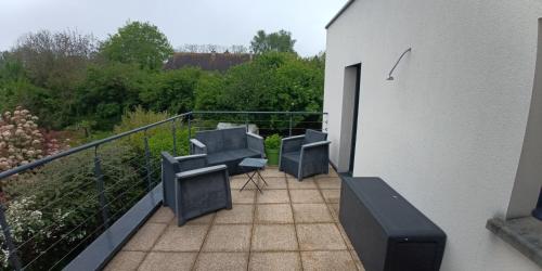 grande maison entière de 120m2 (grande maison entiere de 120m2) in Epron (Lower Normandy)