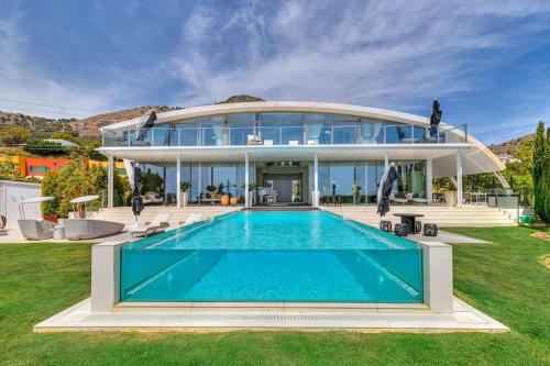 Espectacular Villa in Higueron in La Capellania