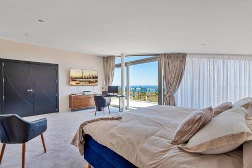 Espectacular Villa in Higueron in La Capellania