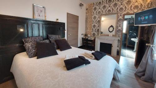 1 queen bed