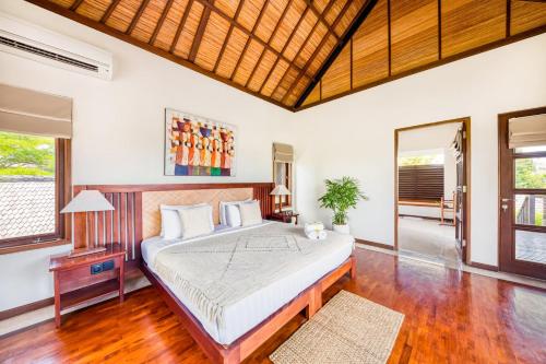 Villa image 8