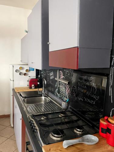 Kitchen, Appartamento intero "A casa dello Zio" in Sulmona