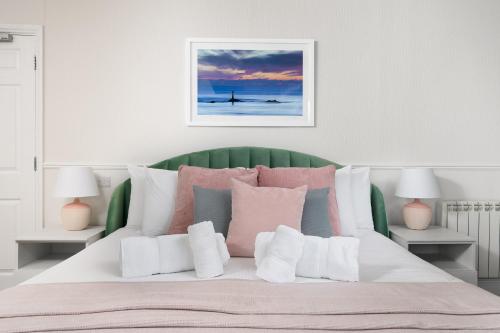 The Land's End Hotel - image 14